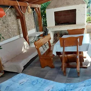 Sikirica Apartman Trogir